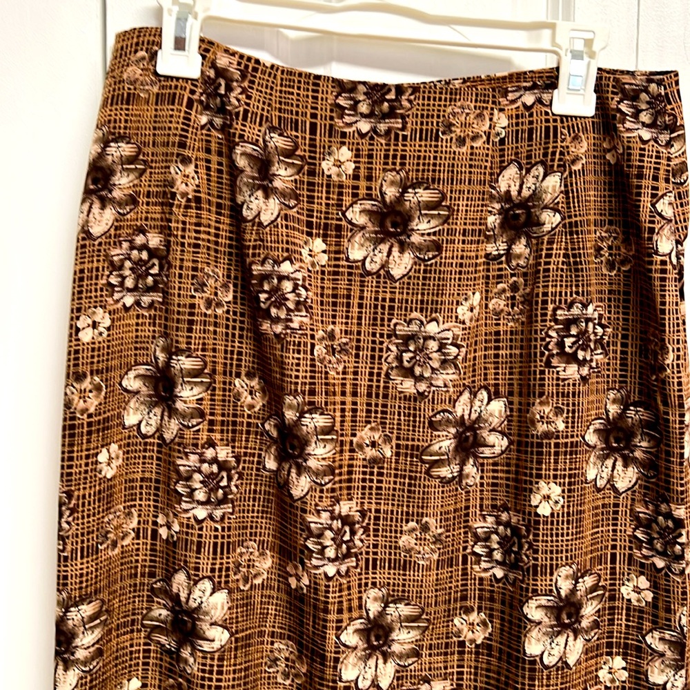 Vintage Maggie Lawrence Brown Floral Print Wrap Maxi Skirt Size 14 with Tags - Picture 7 of 9